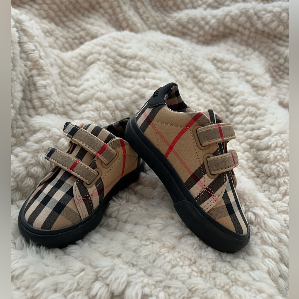 Burberry toddler sneakers